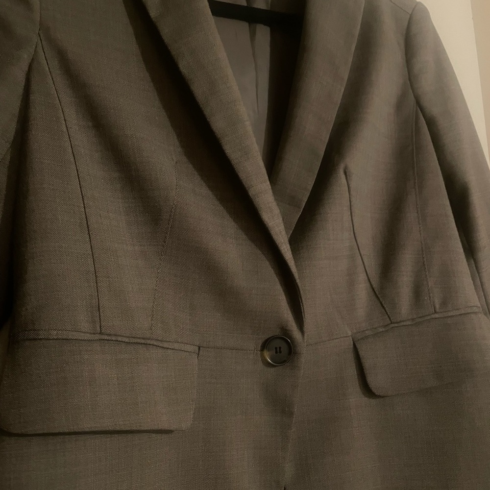 Very nice Ann Taylor Blazer